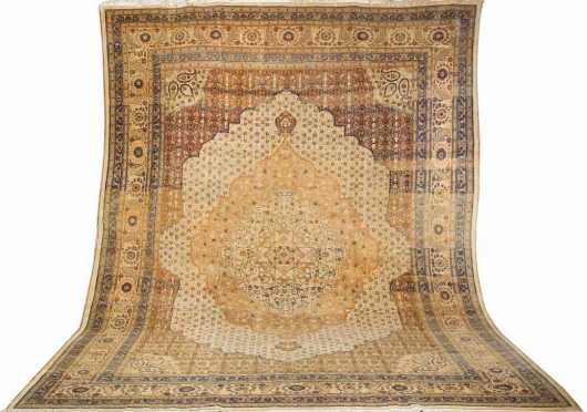 Important Tabriz Room Size Oriental Rug